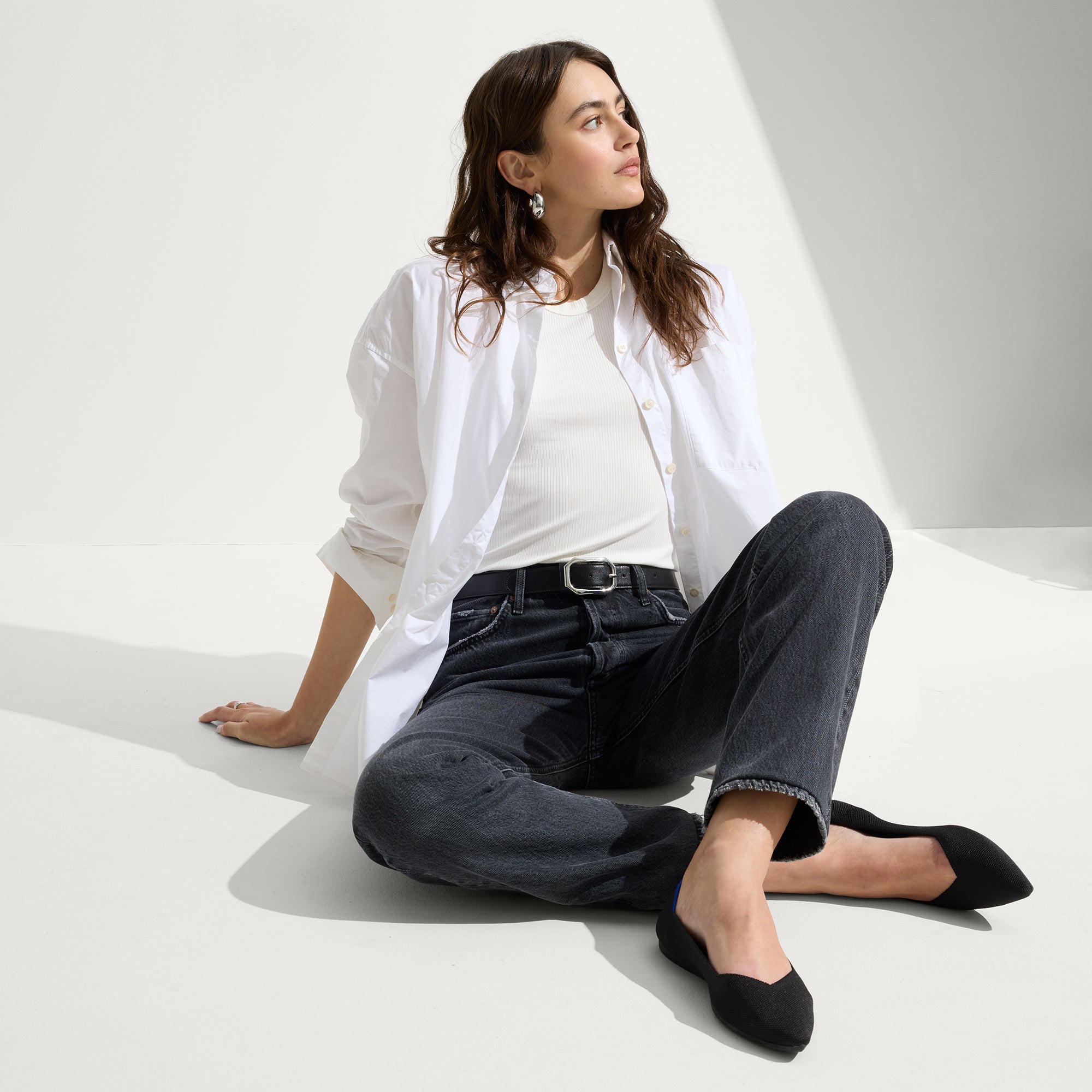 The Point - Black Solid