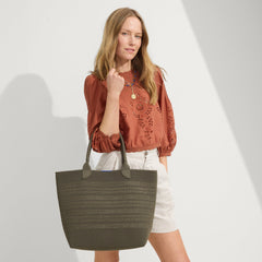 The Lightweight Tote - Safari Crochet