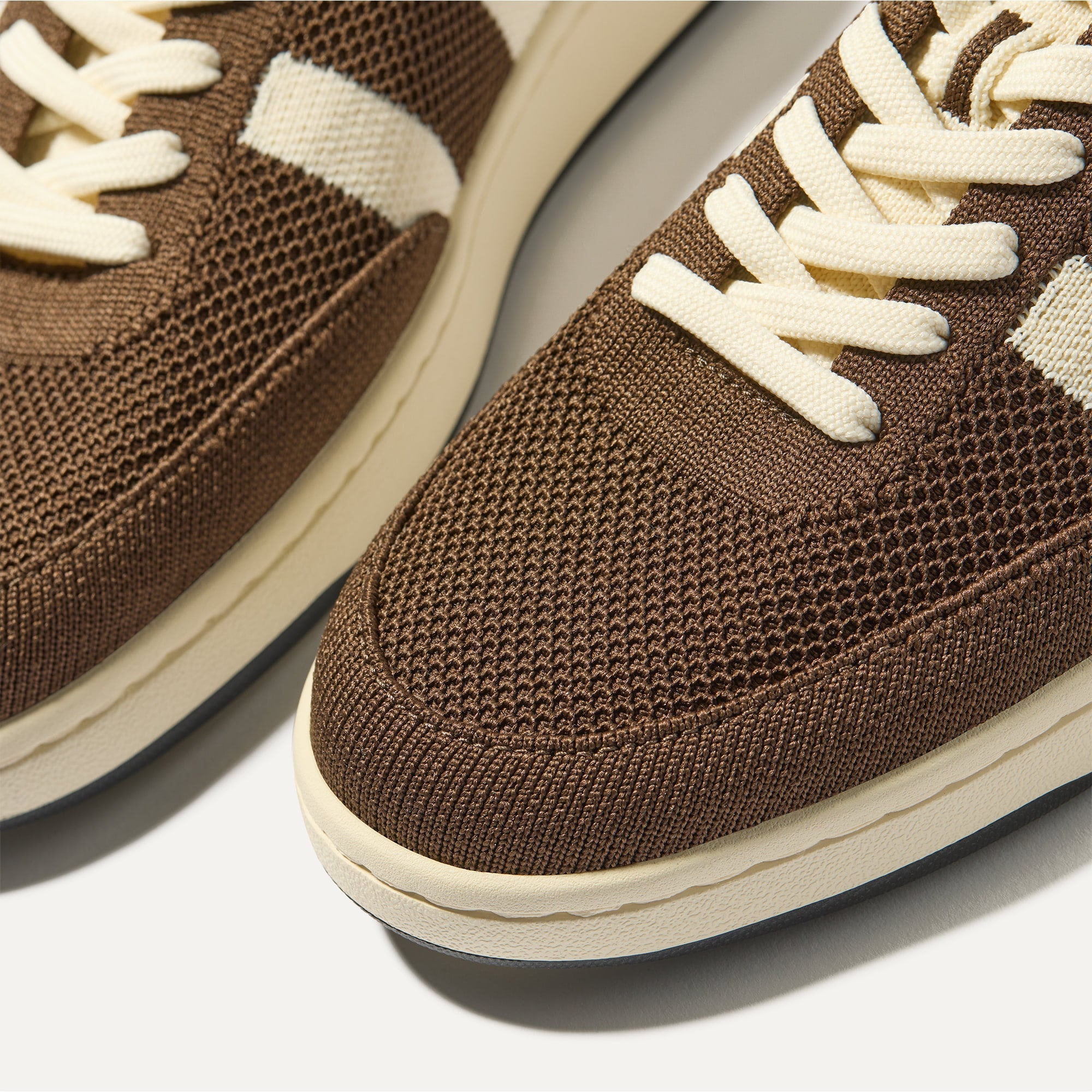 The Men's Court Sneaker - Dugout